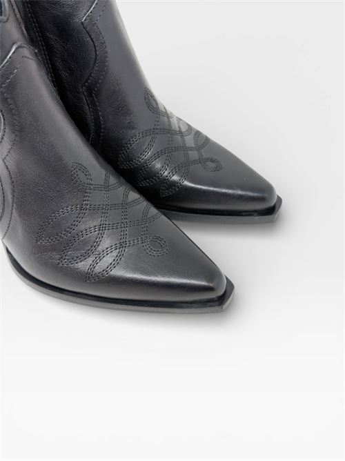  IL LACCIO | MARA05LLAVATONERO